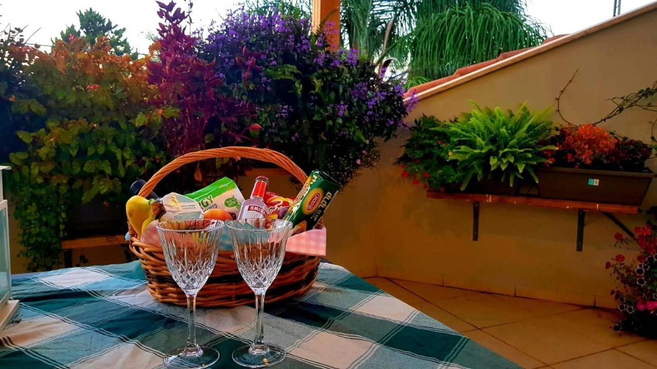 Apartment רומנטי ואיכותי בפרדס חנה La Pardes Hanna